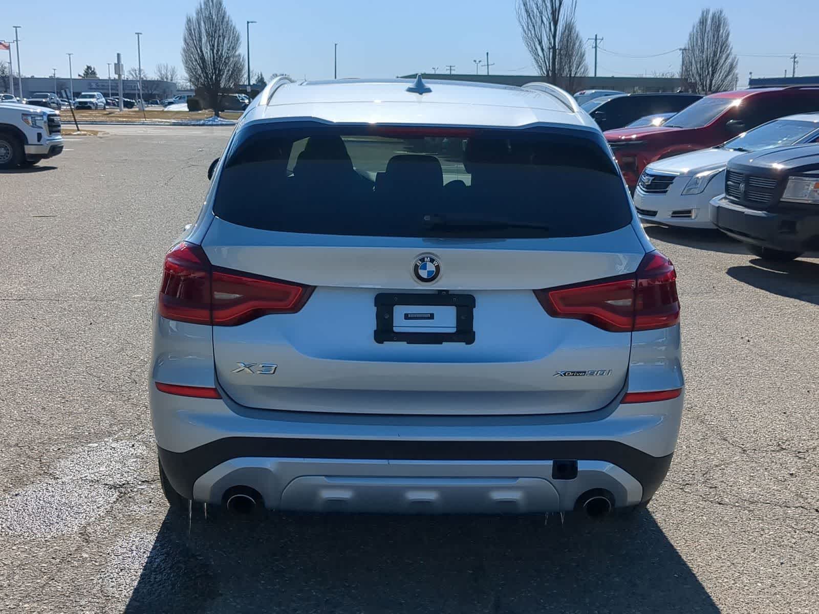 Thumbnail: 2020 BMW X3 - 13