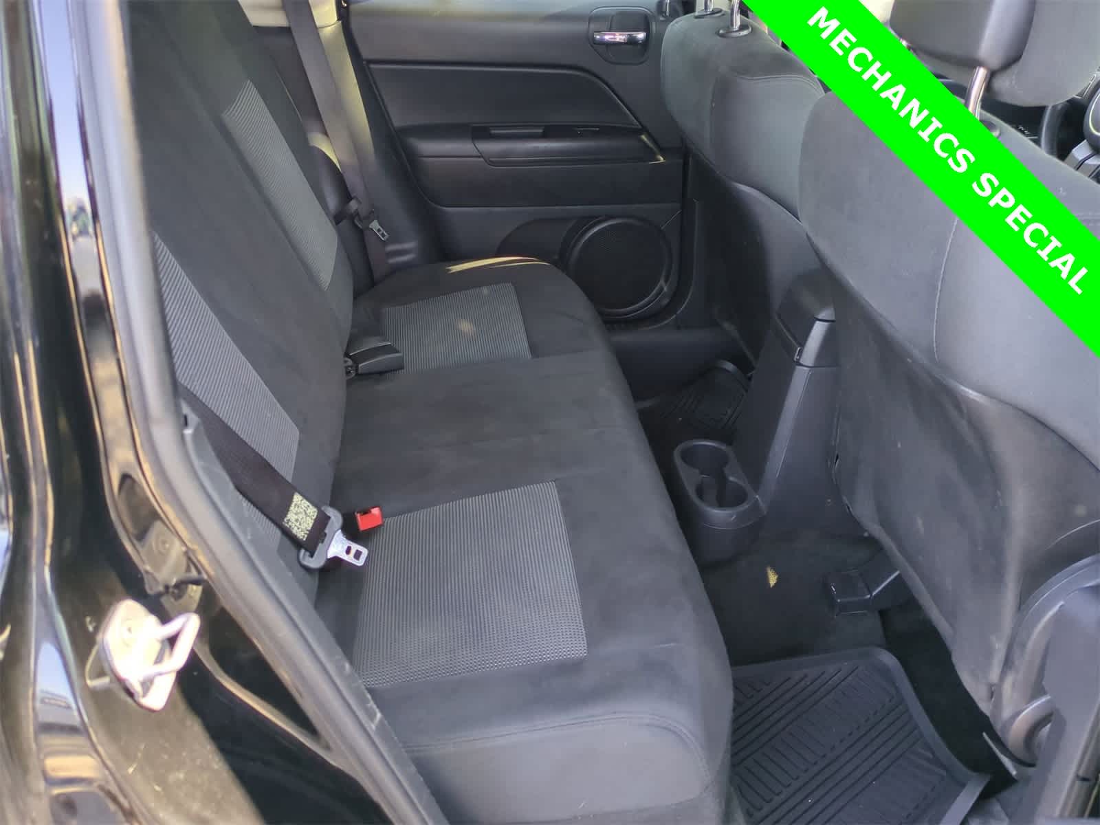 Thumbnail: 2012 Jeep Patriot - 18