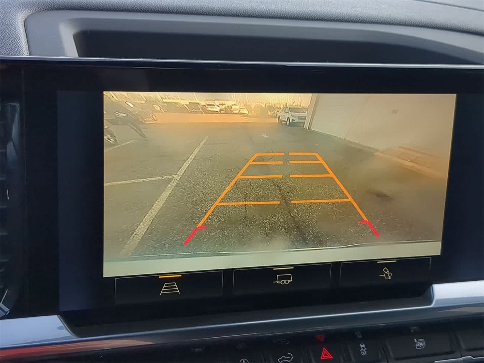 Thumbnail: 2023 Chevrolet Silverado 1500 - 28