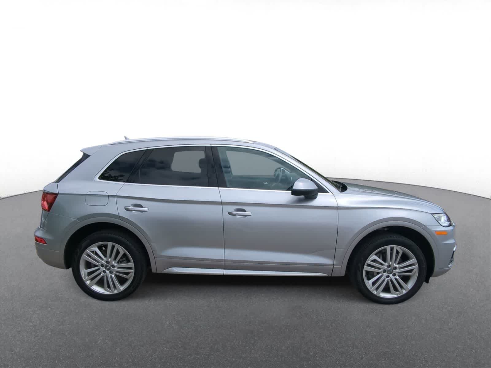 Thumbnail: 2018 Audi Q5 - 9