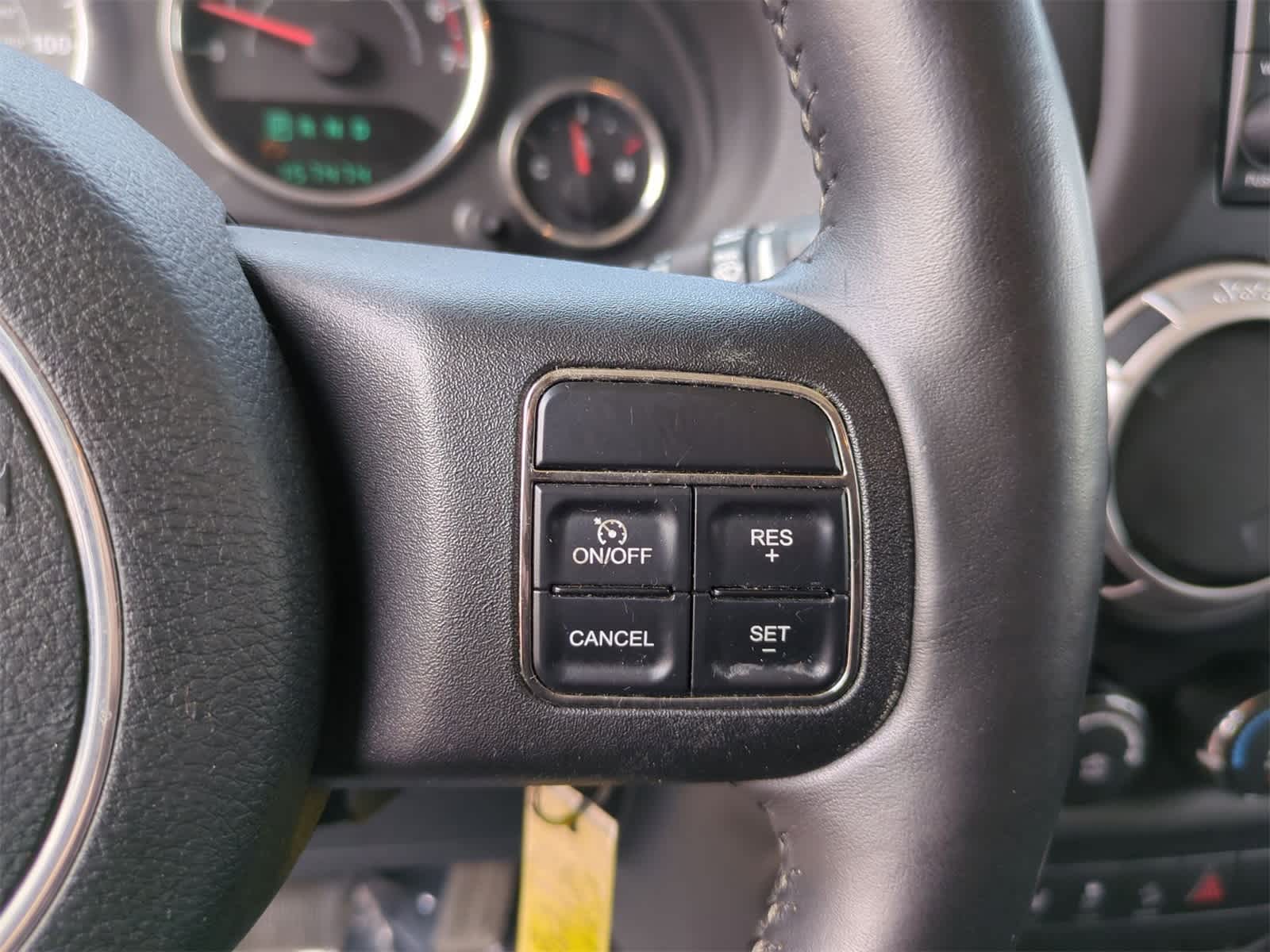 Thumbnail: 2011 Jeep Wrangler - 22