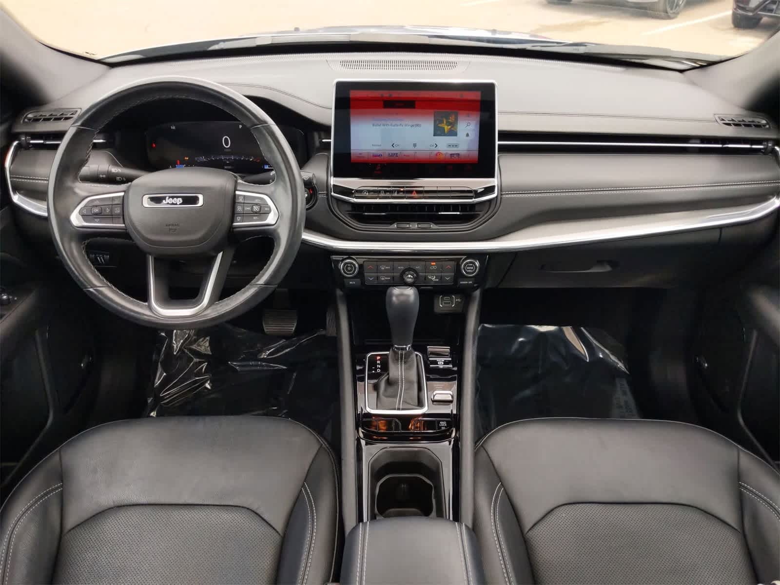 Thumbnail: 2022 Jeep Compass - 16