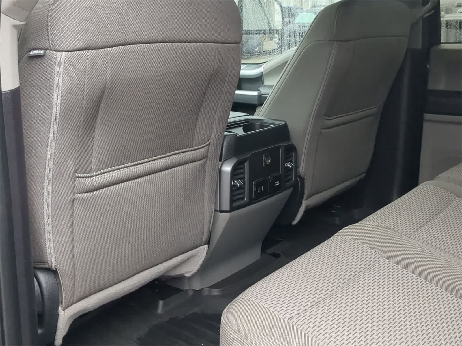 Thumbnail: 2019 Ford Econoline - 25