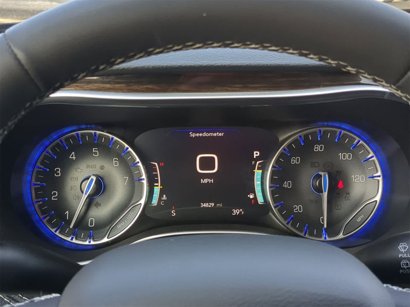 Thumbnail: 2023 Chrysler Pacifica - 40