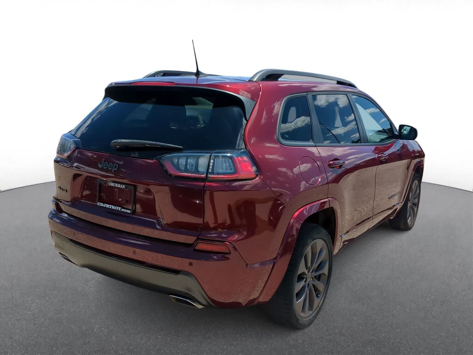 Thumbnail: 2020 Jeep Cherokee - 8