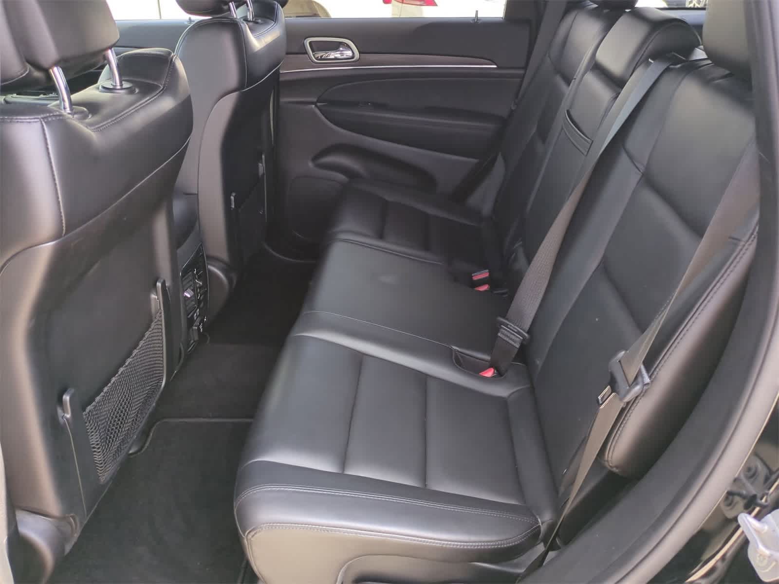 Thumbnail: 2021 Jeep Grand Cherokee - 20