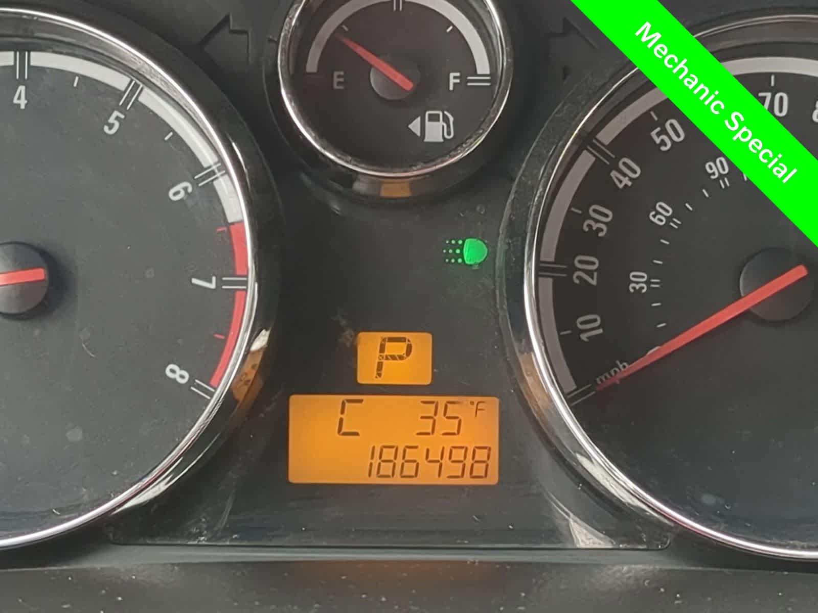 Thumbnail: 2008 Saturn VUE - 31