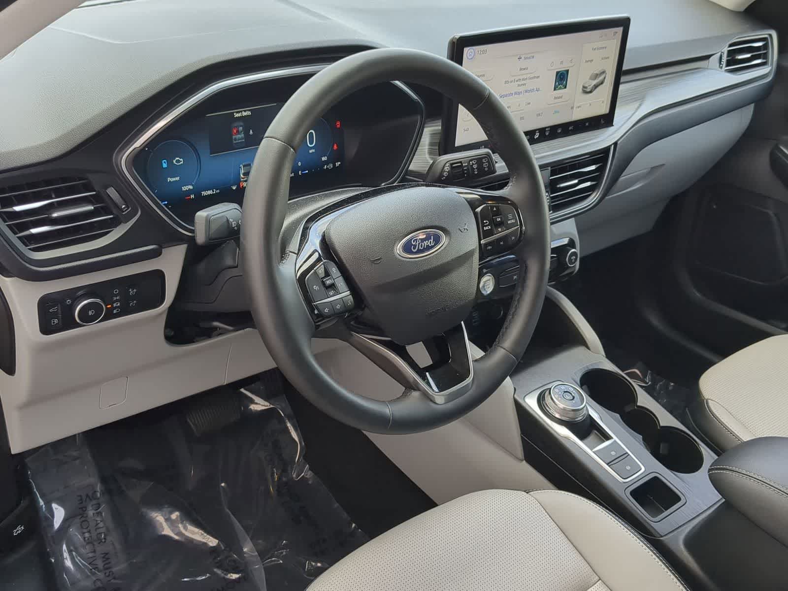 Thumbnail: 2023 Ford Escape - 10