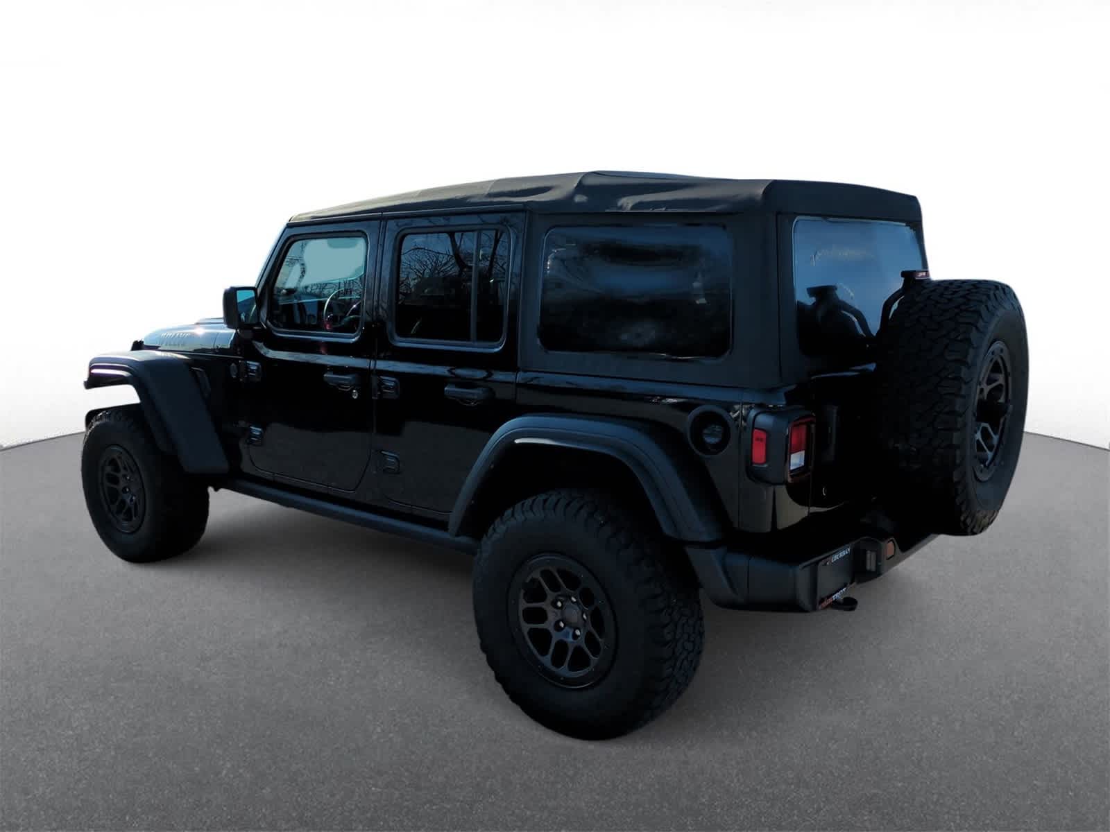 Thumbnail: 2023 Jeep Wrangler - 6