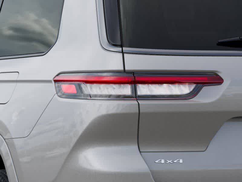 Thumbnail: 2026 Jeep Grand Cherokee L - 9