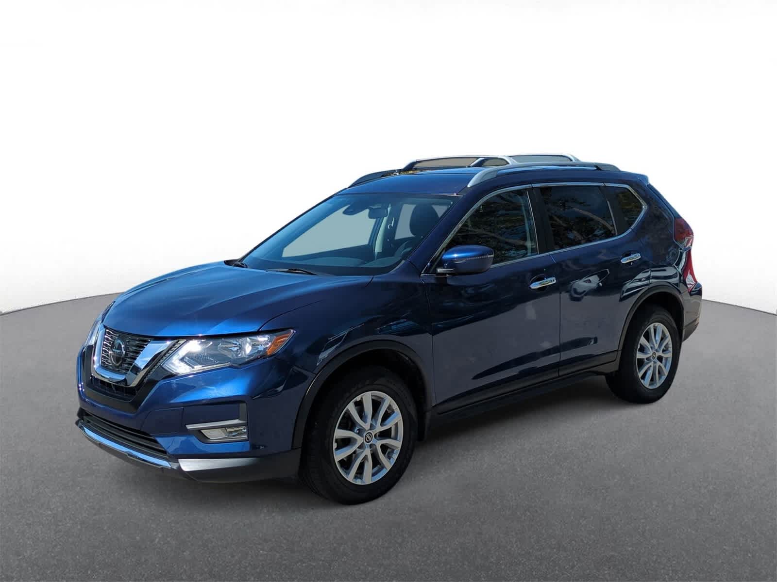 2019 Nissan Rogue SV photo 4