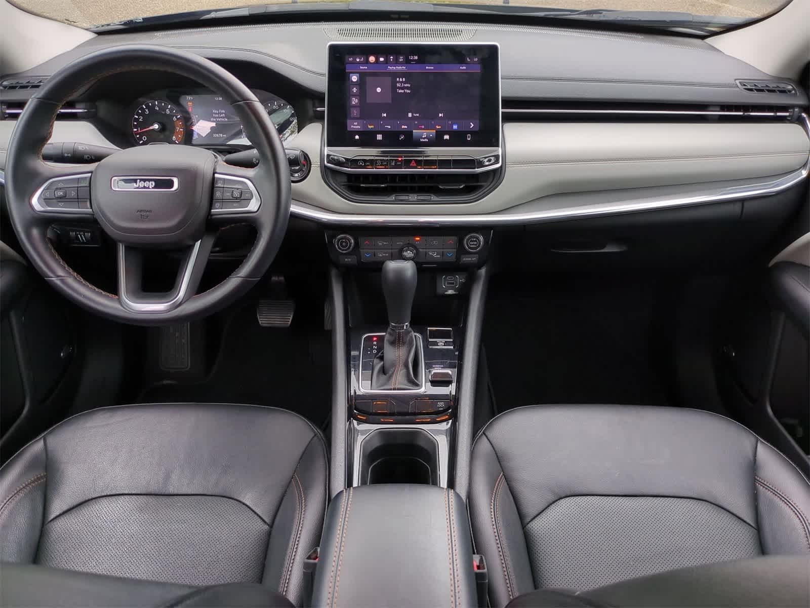 Thumbnail: 2022 Jeep Compass - 15