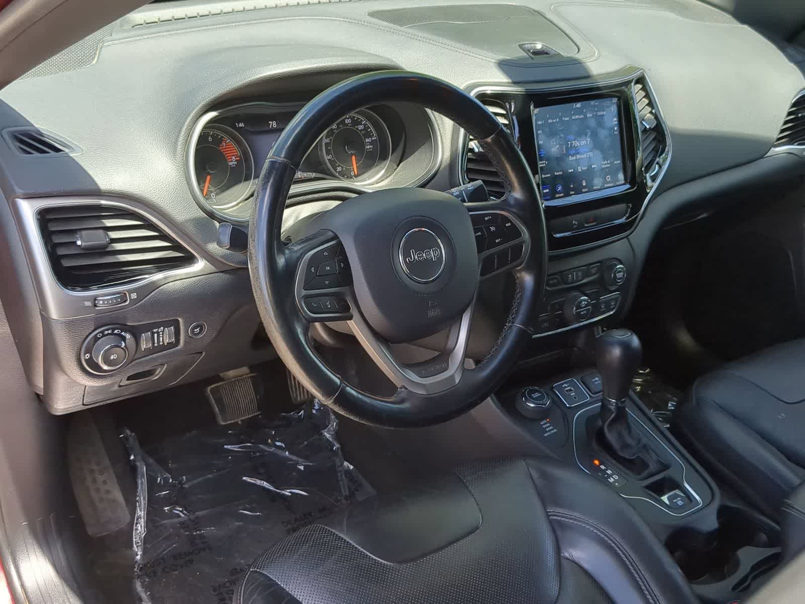 Thumbnail: 2020 Jeep Cherokee - 10