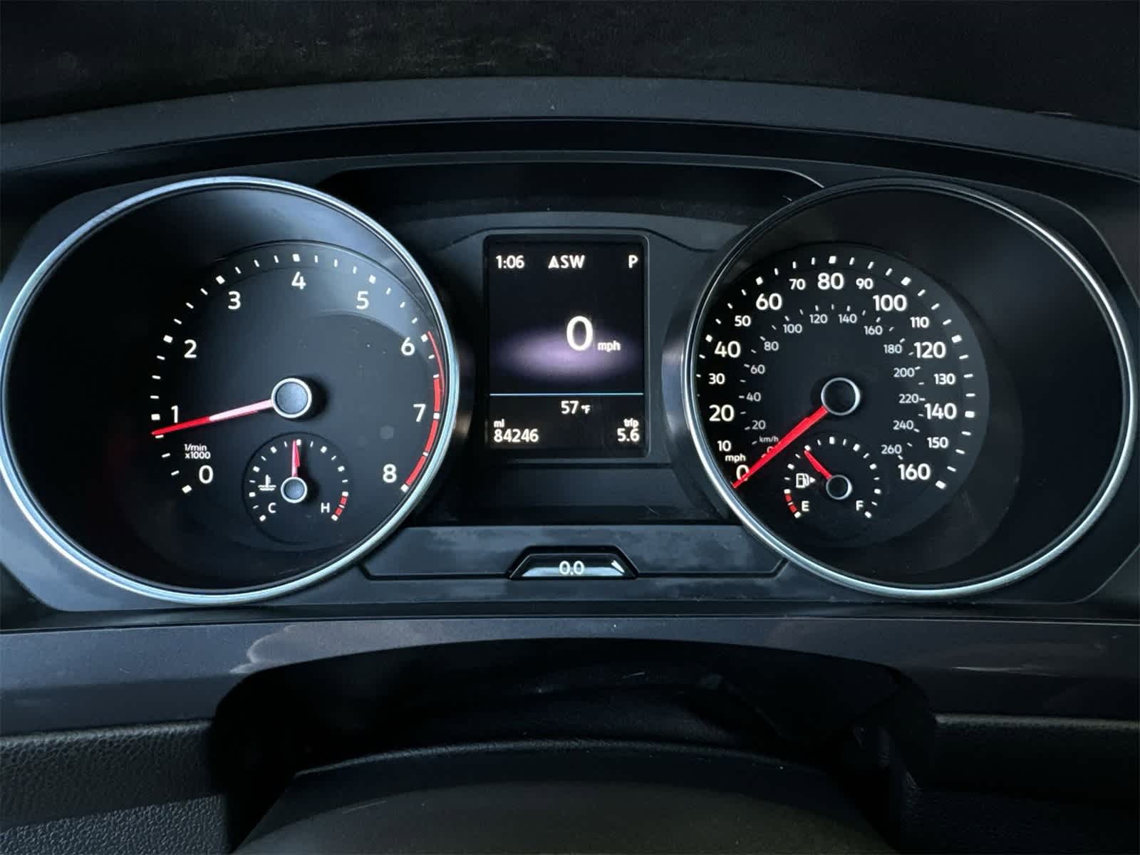 Thumbnail: 2021 Volkswagen Tiguan - 33