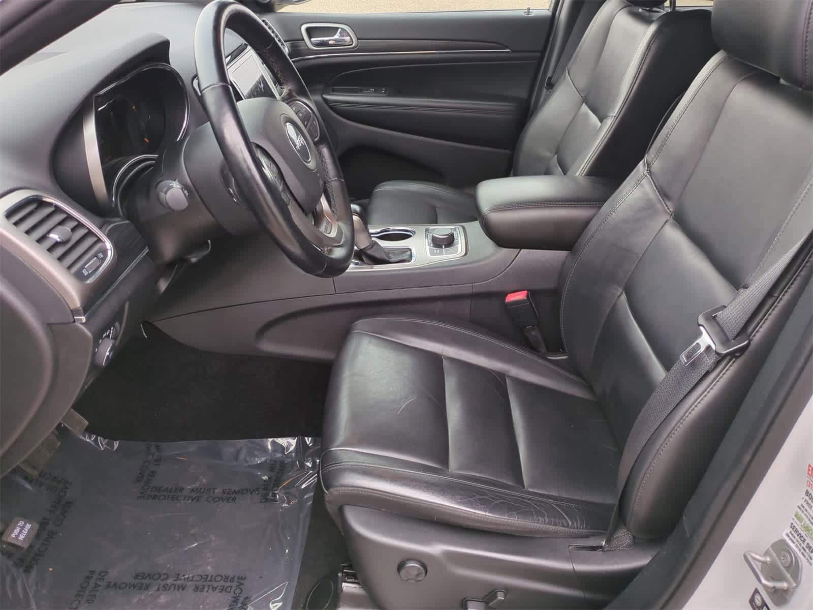 Thumbnail: 2021 Jeep Grand Cherokee - 16