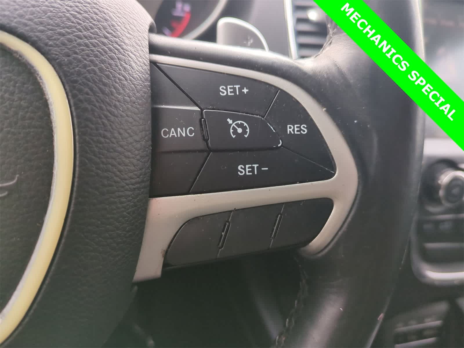 Thumbnail: 2015 Dodge Durango - 35