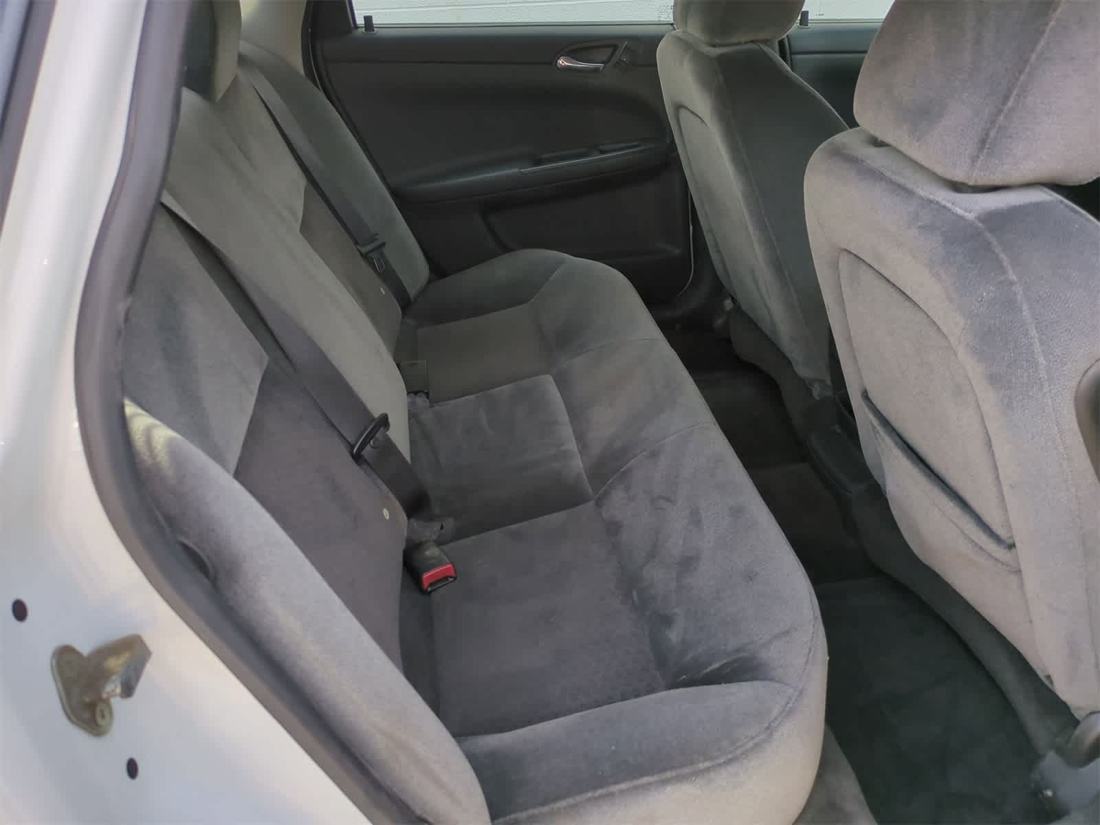 Thumbnail: 2014 Chevrolet Impala - 18