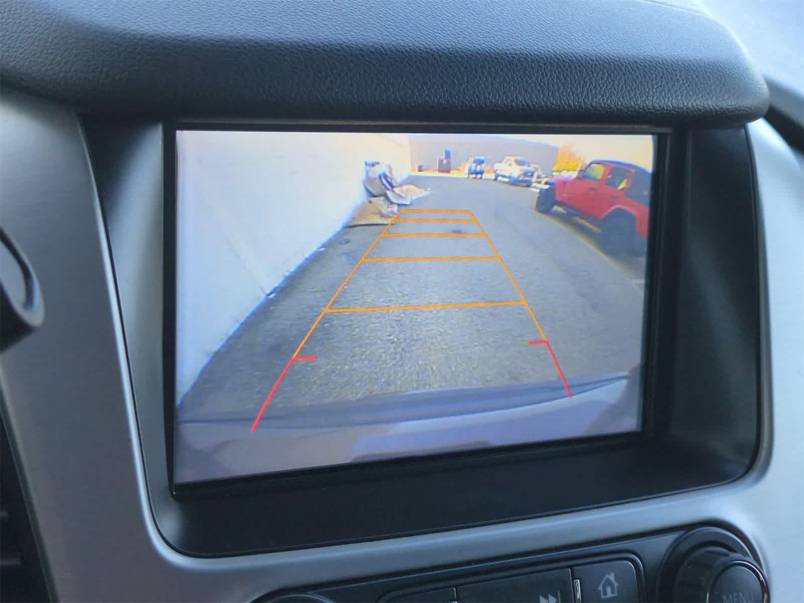 Thumbnail: 2017 GMC Yukon XL - 28