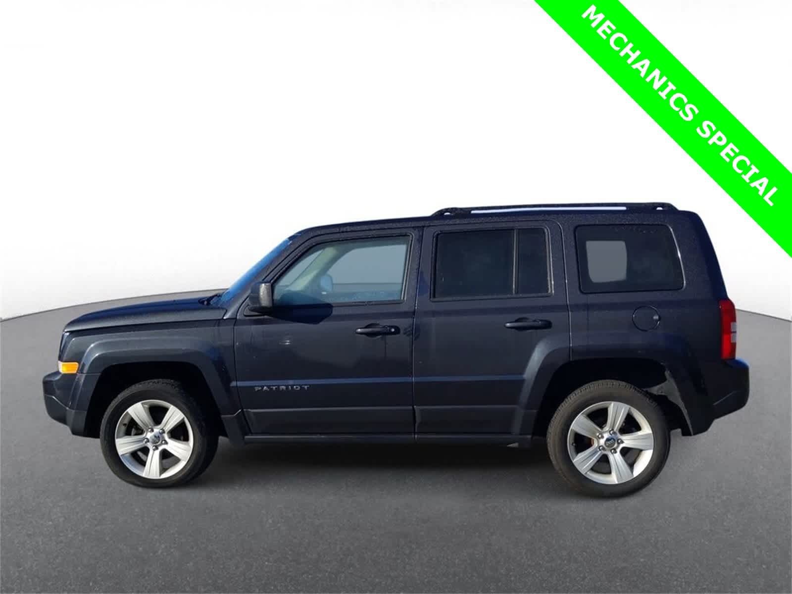 Thumbnail: 2015 Jeep Patriot - 5