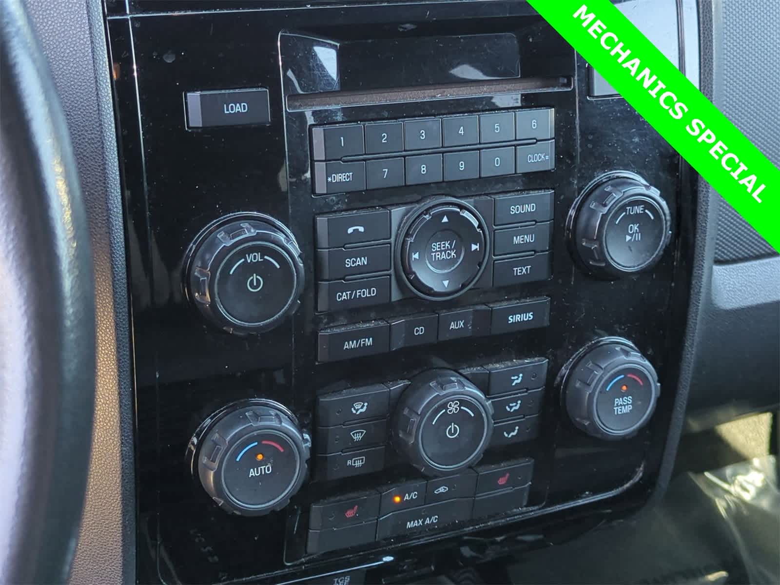 Thumbnail: 2012 Ford Escape - 28