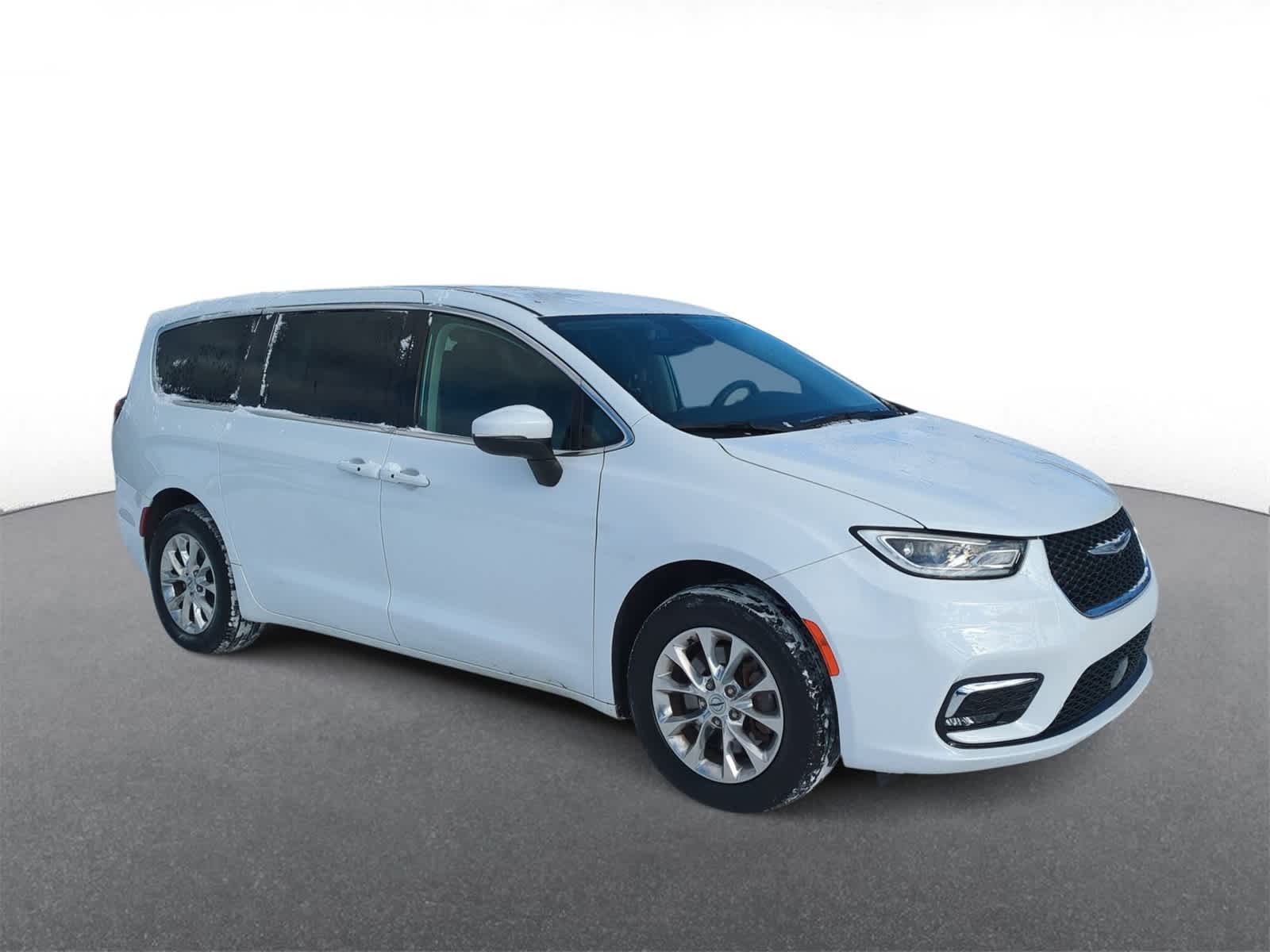 Thumbnail: 2023 Chrysler Pacifica - 2