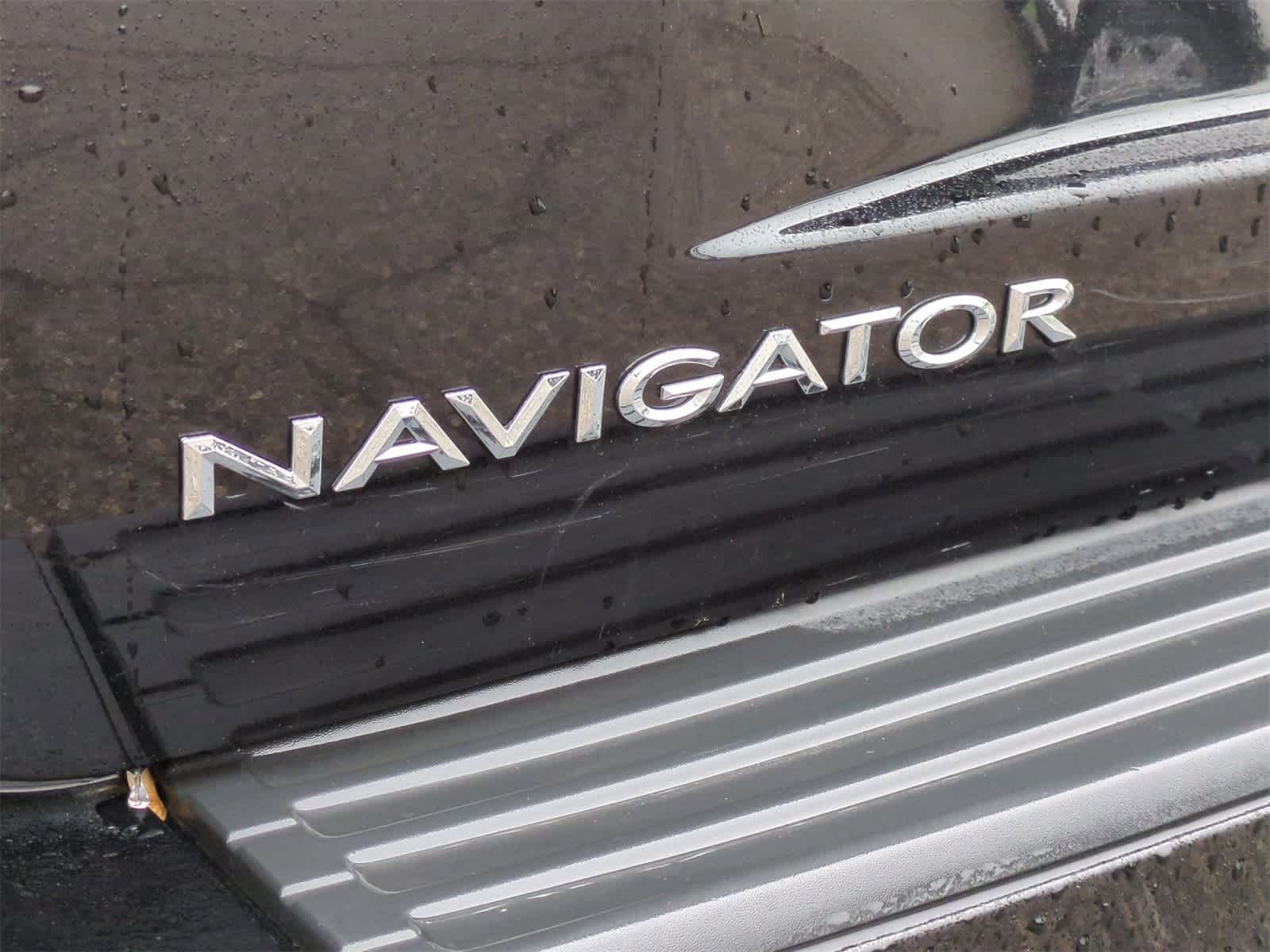 Thumbnail: 2017 Lincoln Navigator - 12