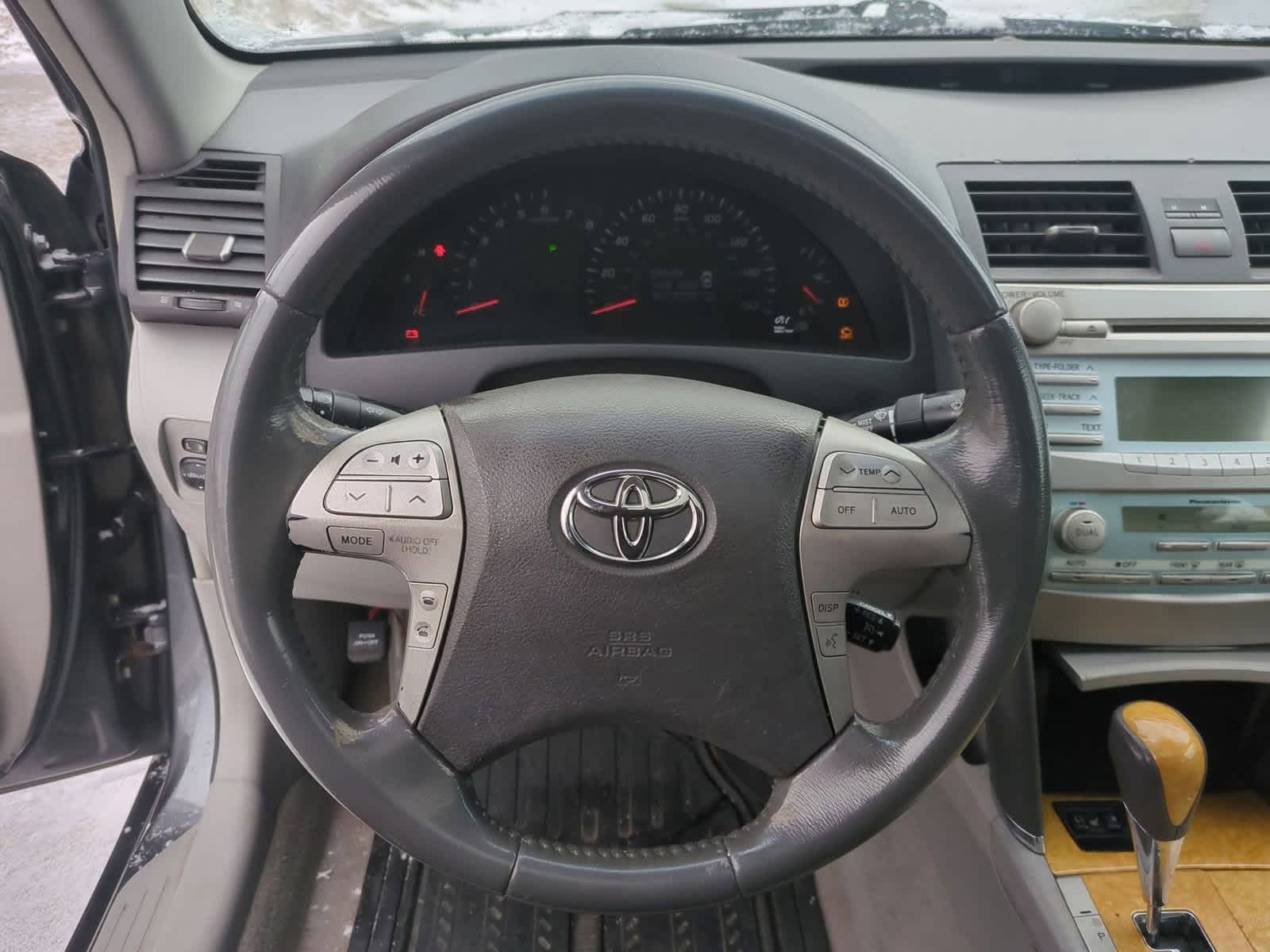 2007 Toyota Camry XLE 21