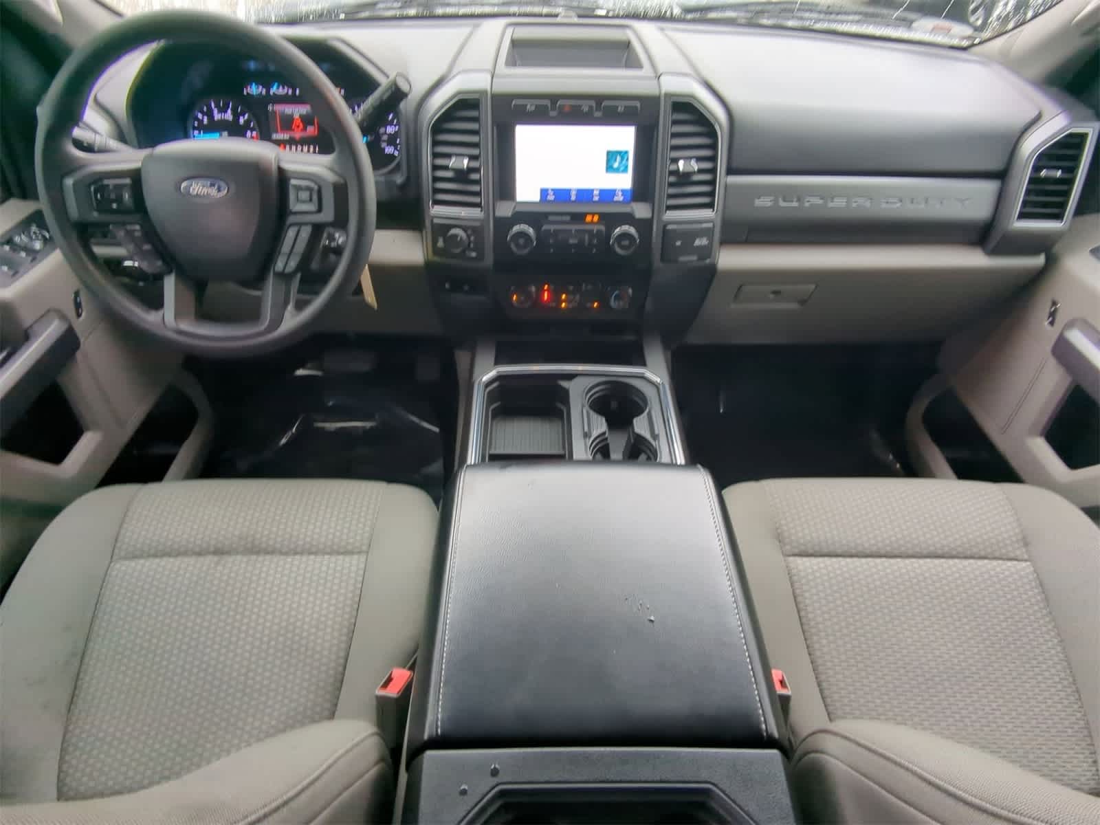 Thumbnail: 2019 Ford Econoline - 22