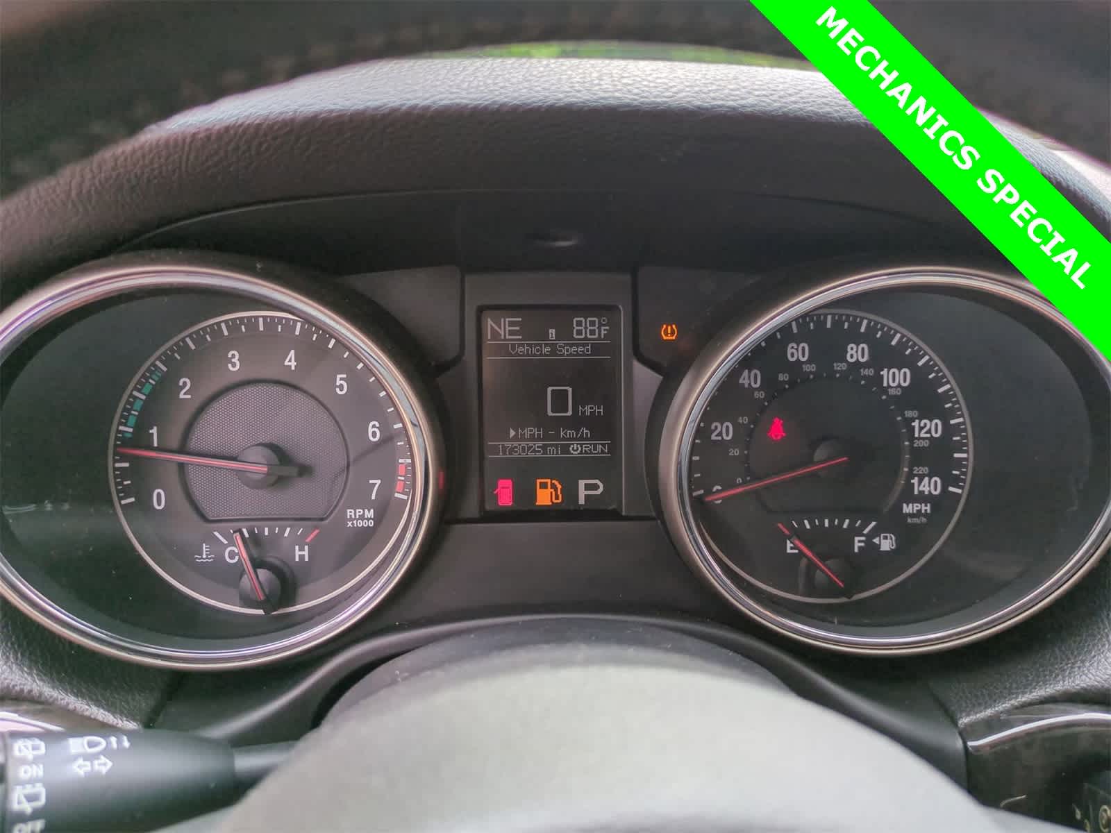 Thumbnail: 2013 Jeep Grand Cherokee - 28
