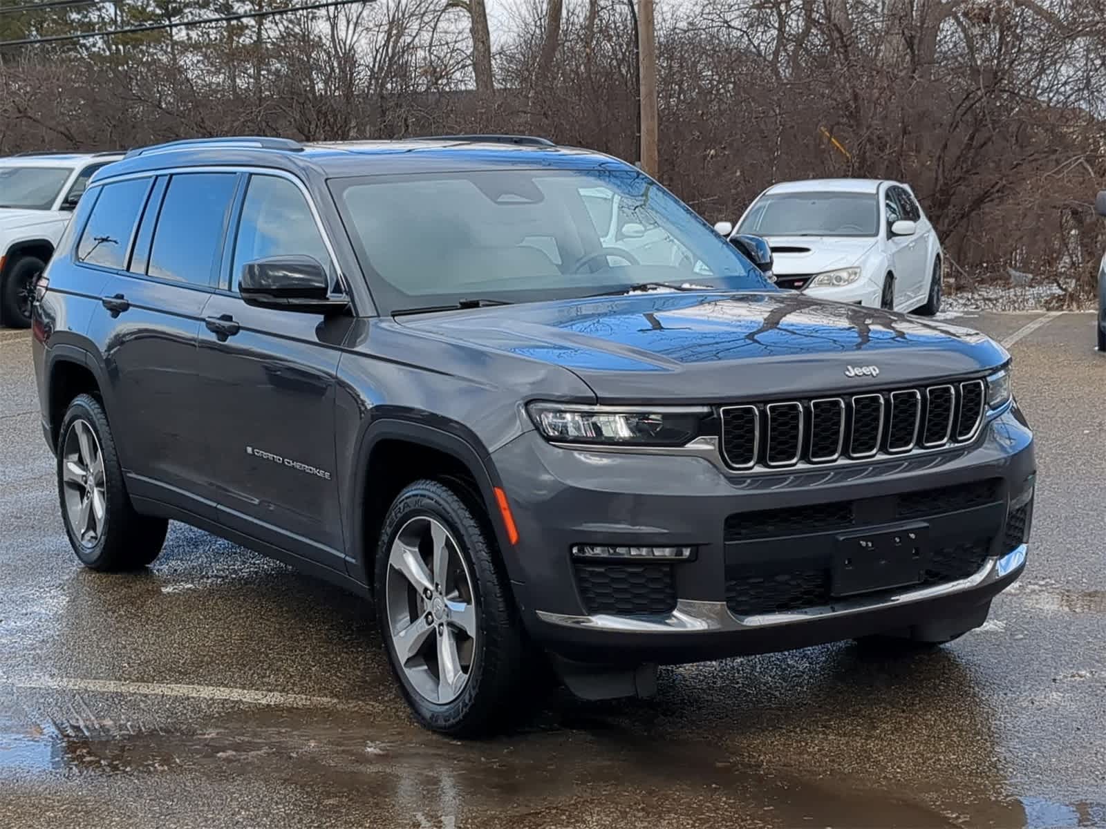 Thumbnail: 2022 Jeep Grand Cherokee L - 16