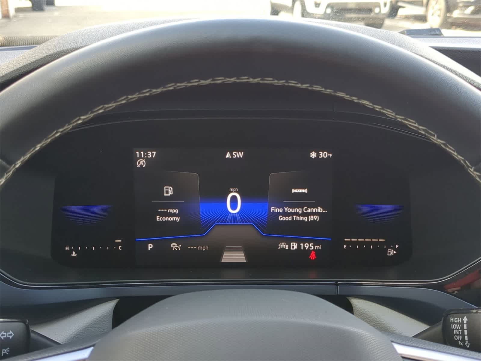 Thumbnail: 2022 Volkswagen Taos - 37