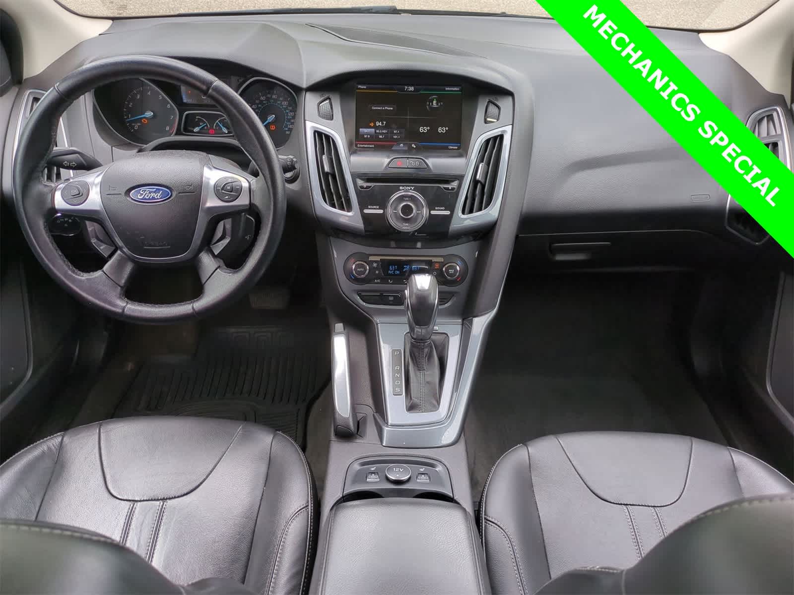 Thumbnail: 2012 Ford Focus - 14