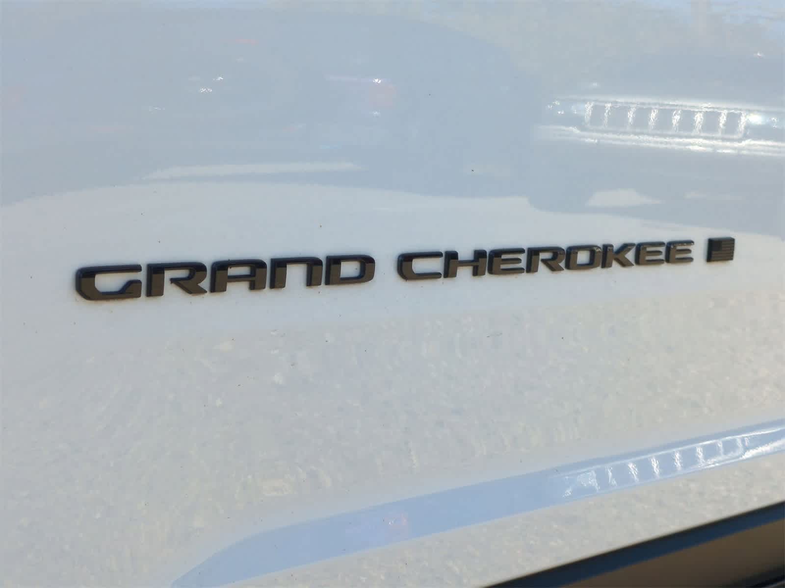 Thumbnail: 2023 Jeep Grand Cherokee L - 13