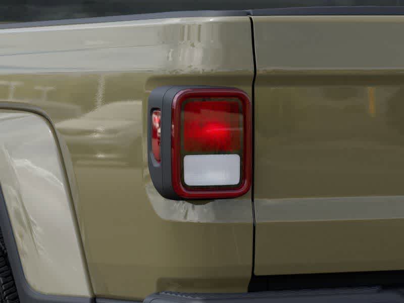 Thumbnail: 2026 Jeep Gladiator - 9