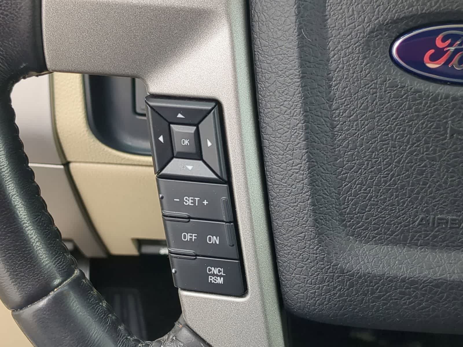 Thumbnail: 2016 Ford Expedition - 23