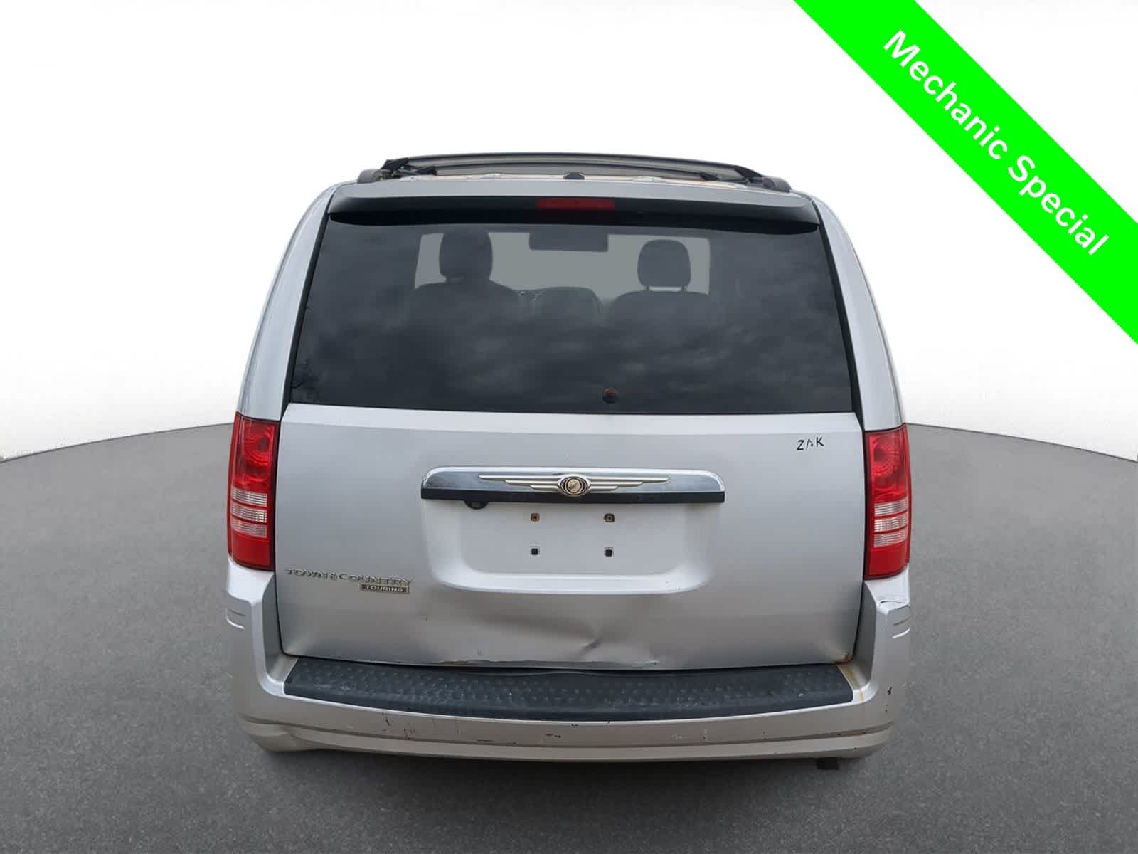 Thumbnail: 2008 Chrysler Town & Country - 7