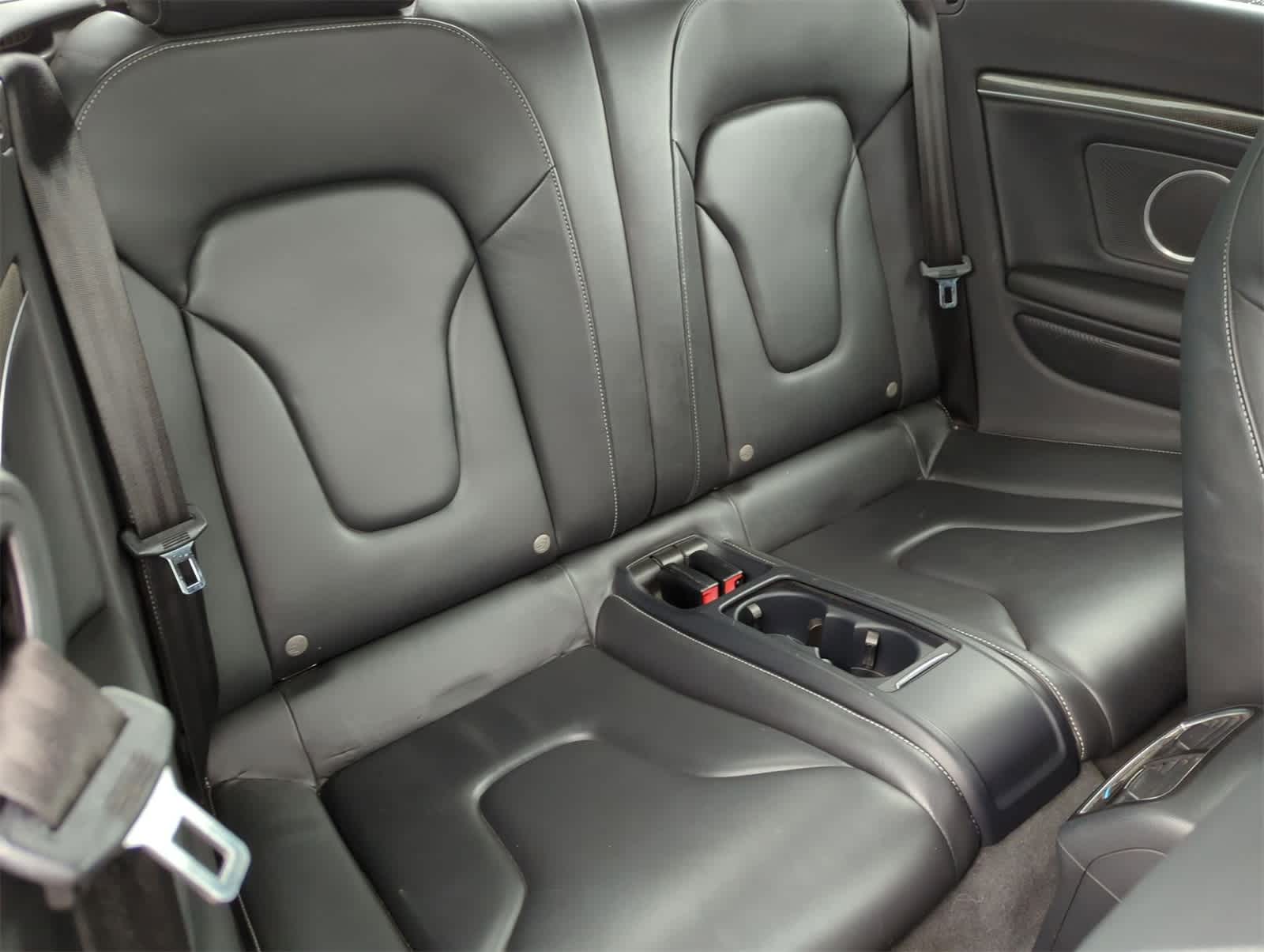 Thumbnail: 2012 Audi S5 - 19
