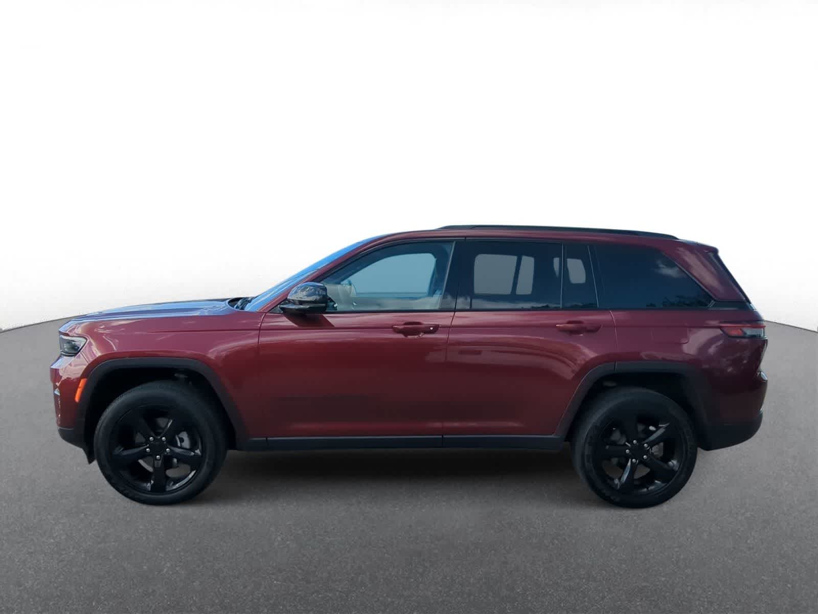 Thumbnail: 2023 Jeep Grand Cherokee - 5