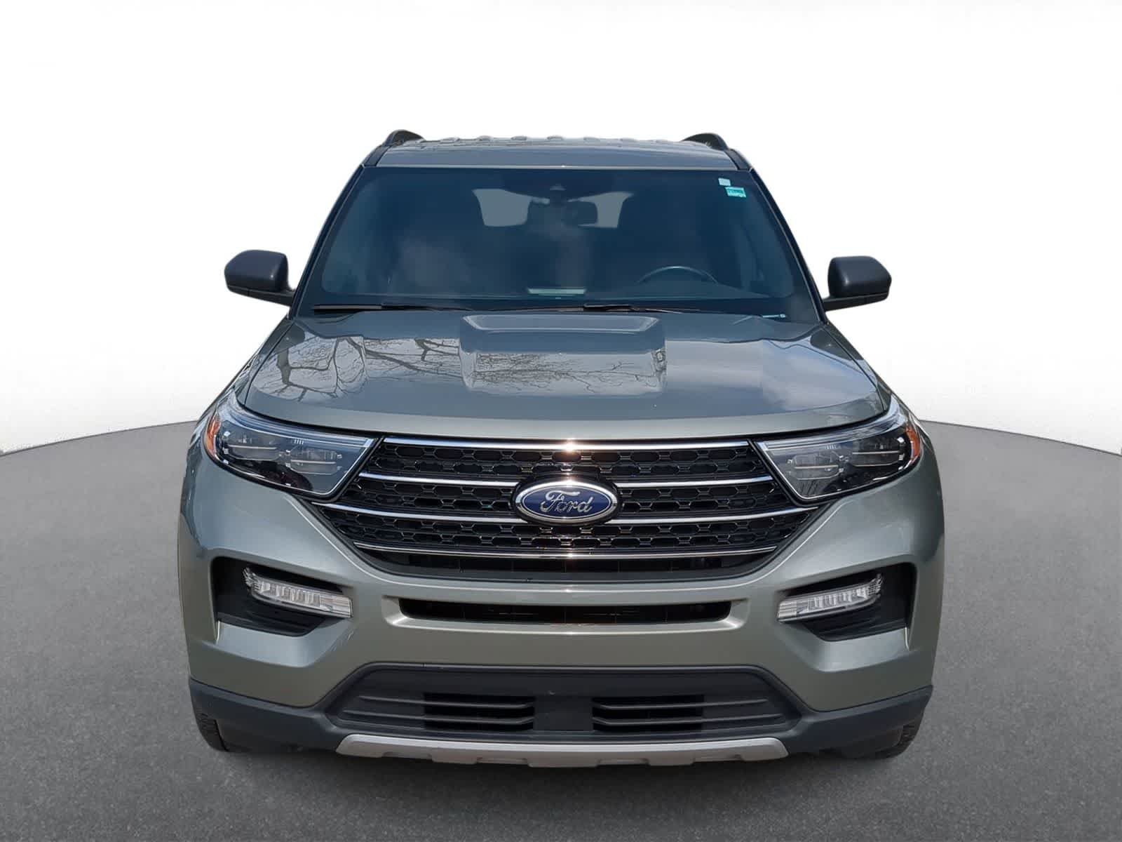 Thumbnail: 2020 Ford Explorer - 3