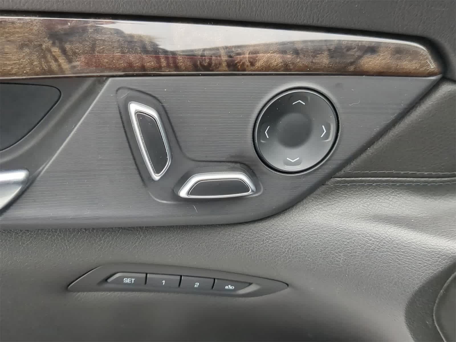 Thumbnail: 2018 Cadillac CT6 - 24