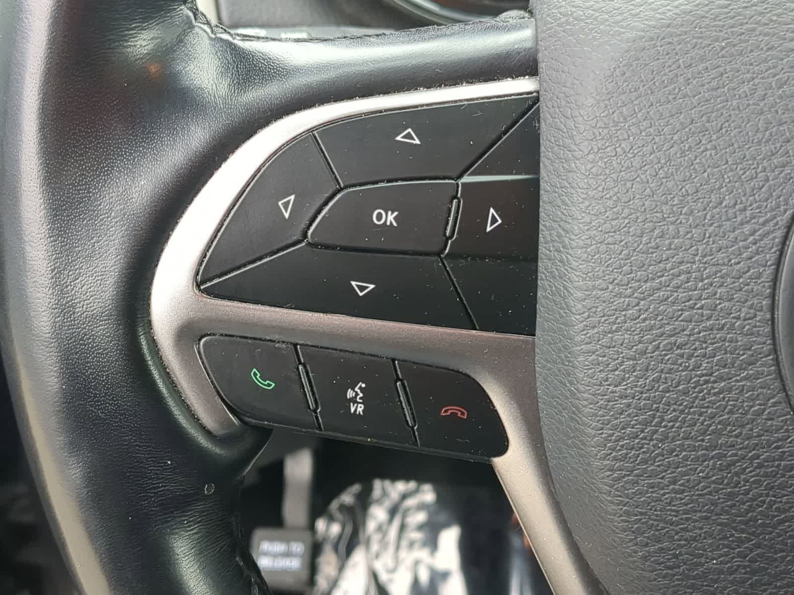 Thumbnail: 2021 Jeep Grand Cherokee - 23