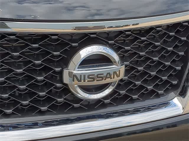 2015 Nissan Pathfinder SV 12