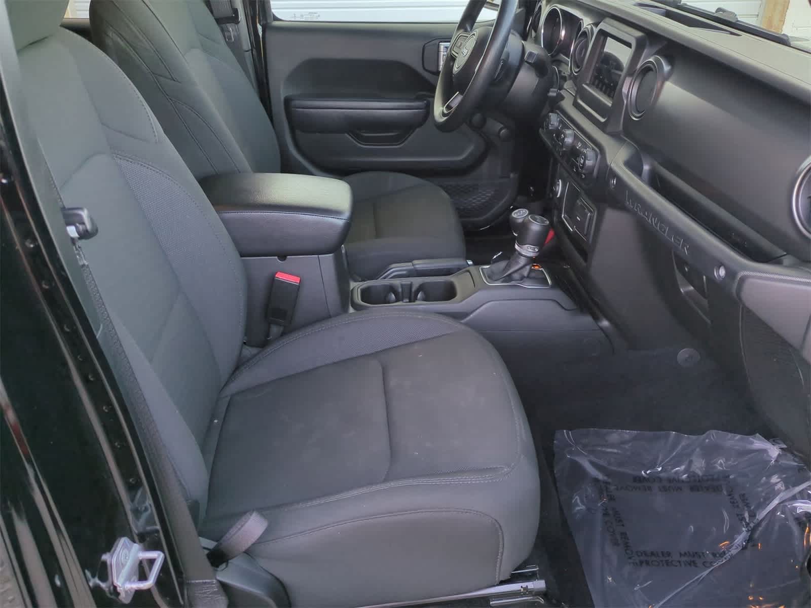 Thumbnail: 2023 Jeep Wrangler - 20