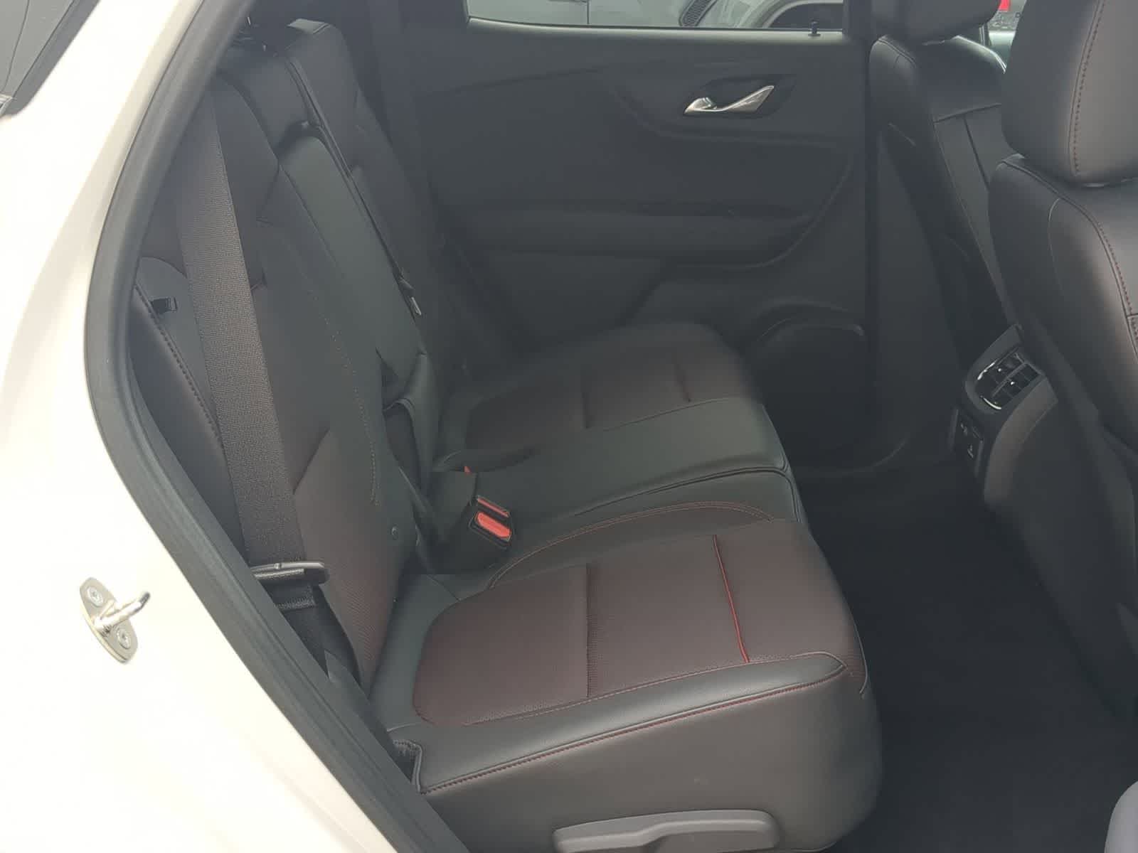 Thumbnail: 2020 Chevrolet Blazer - 20