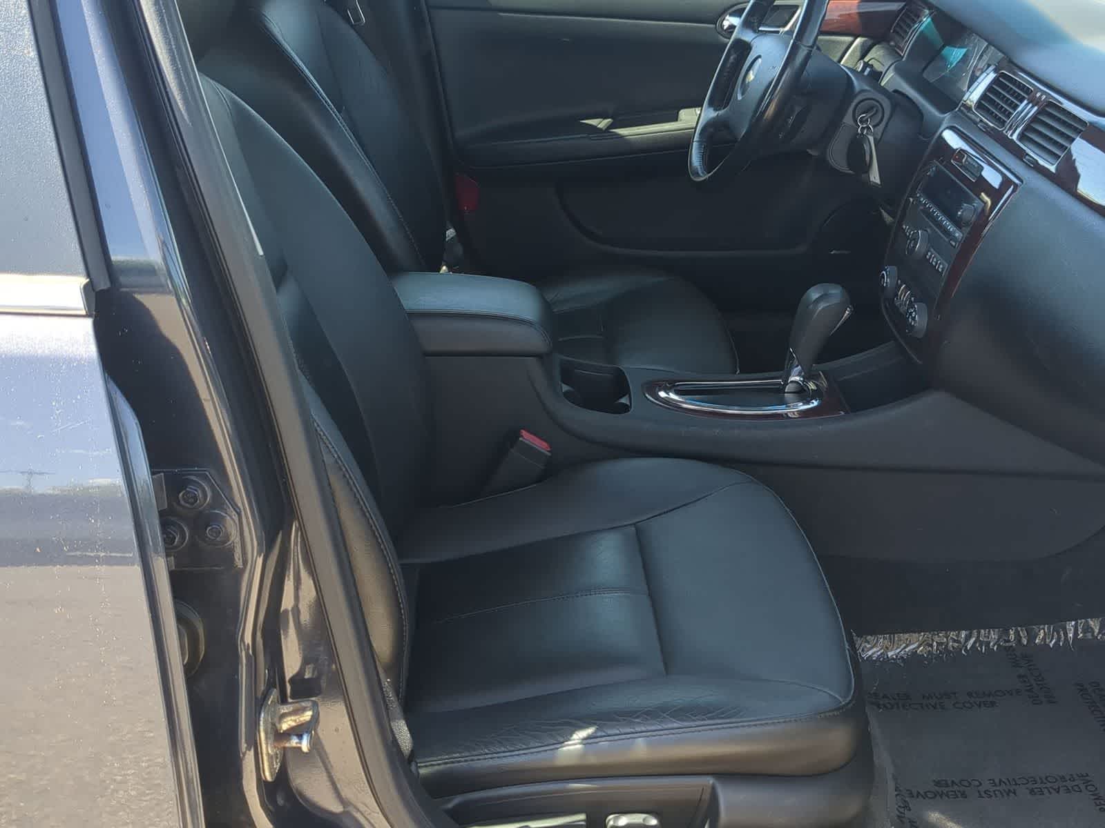 Thumbnail: 2009 Chevrolet Impala - 21