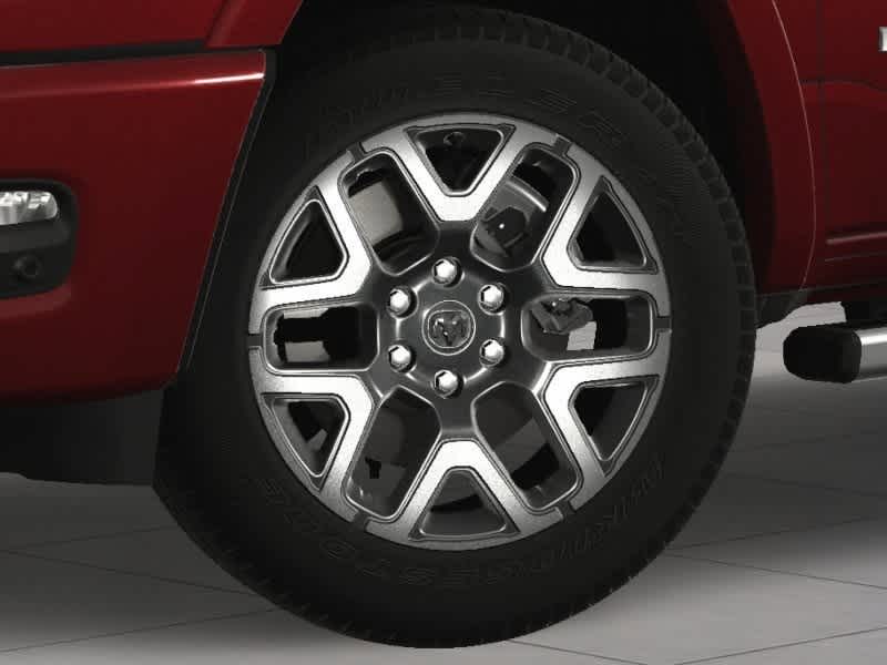 2025 RAM 1500 Laramie 10