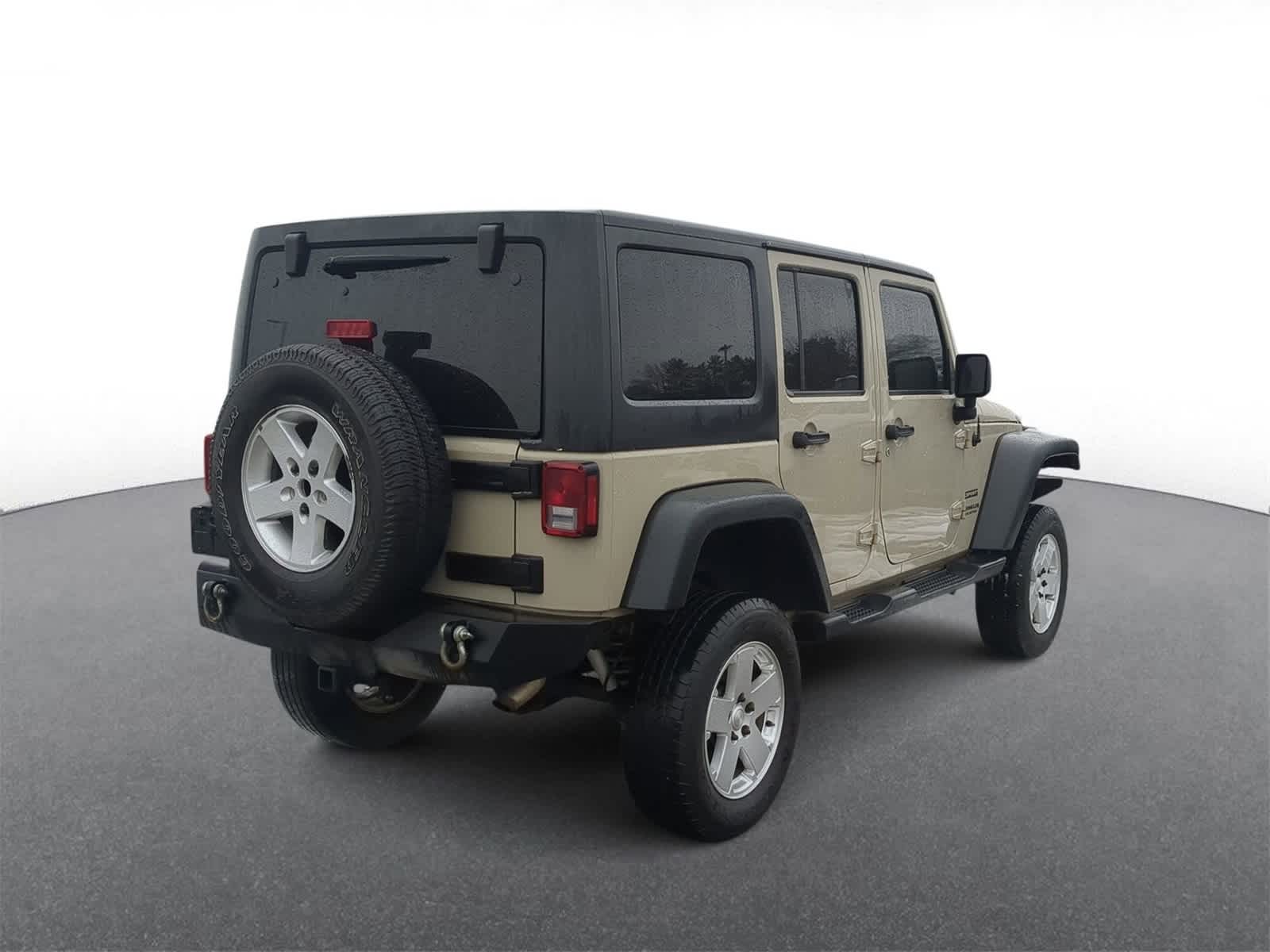 Thumbnail: 2017 Jeep Wrangler - 8