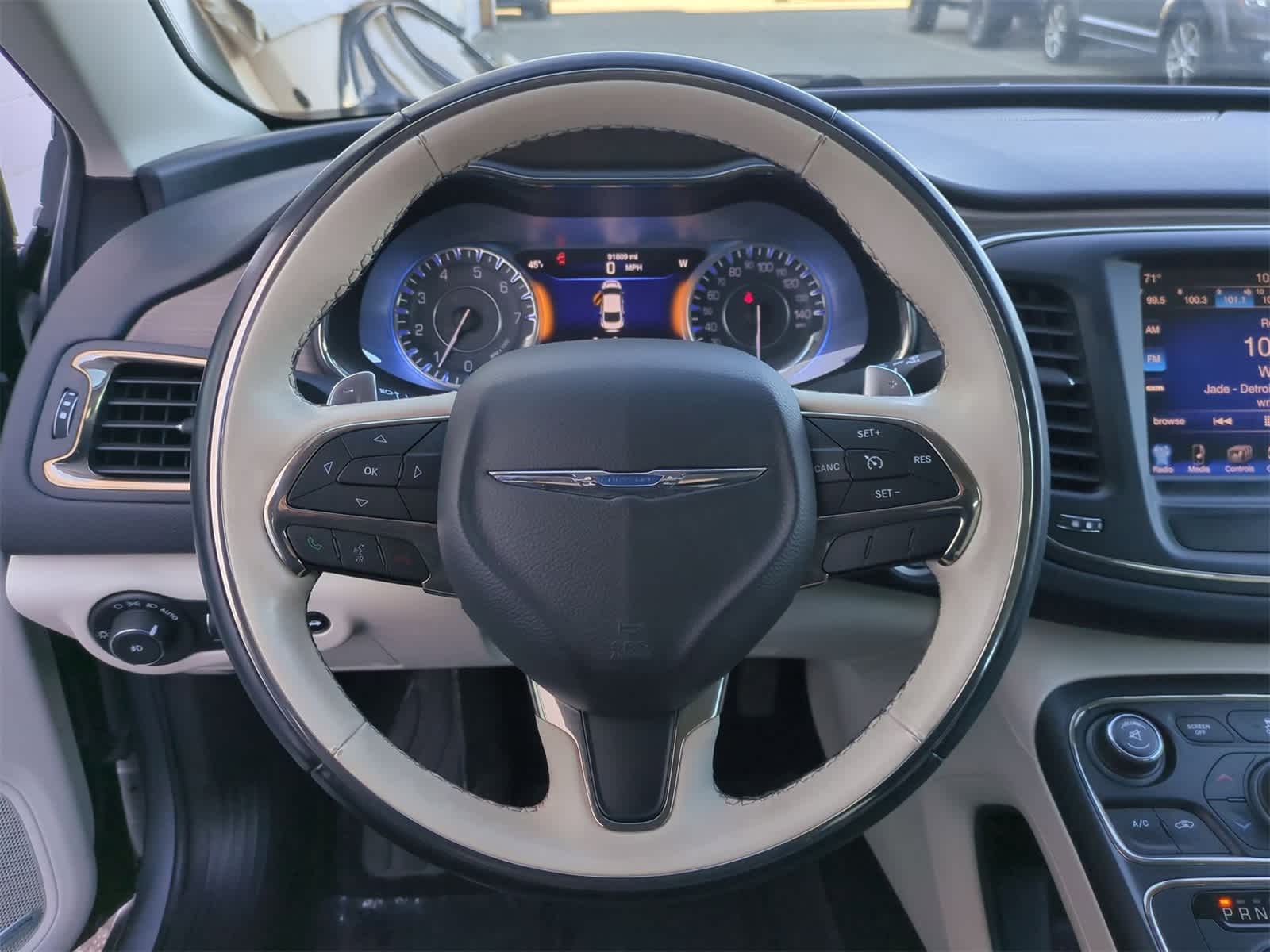 Thumbnail: 2015 Chrysler 200 - 22