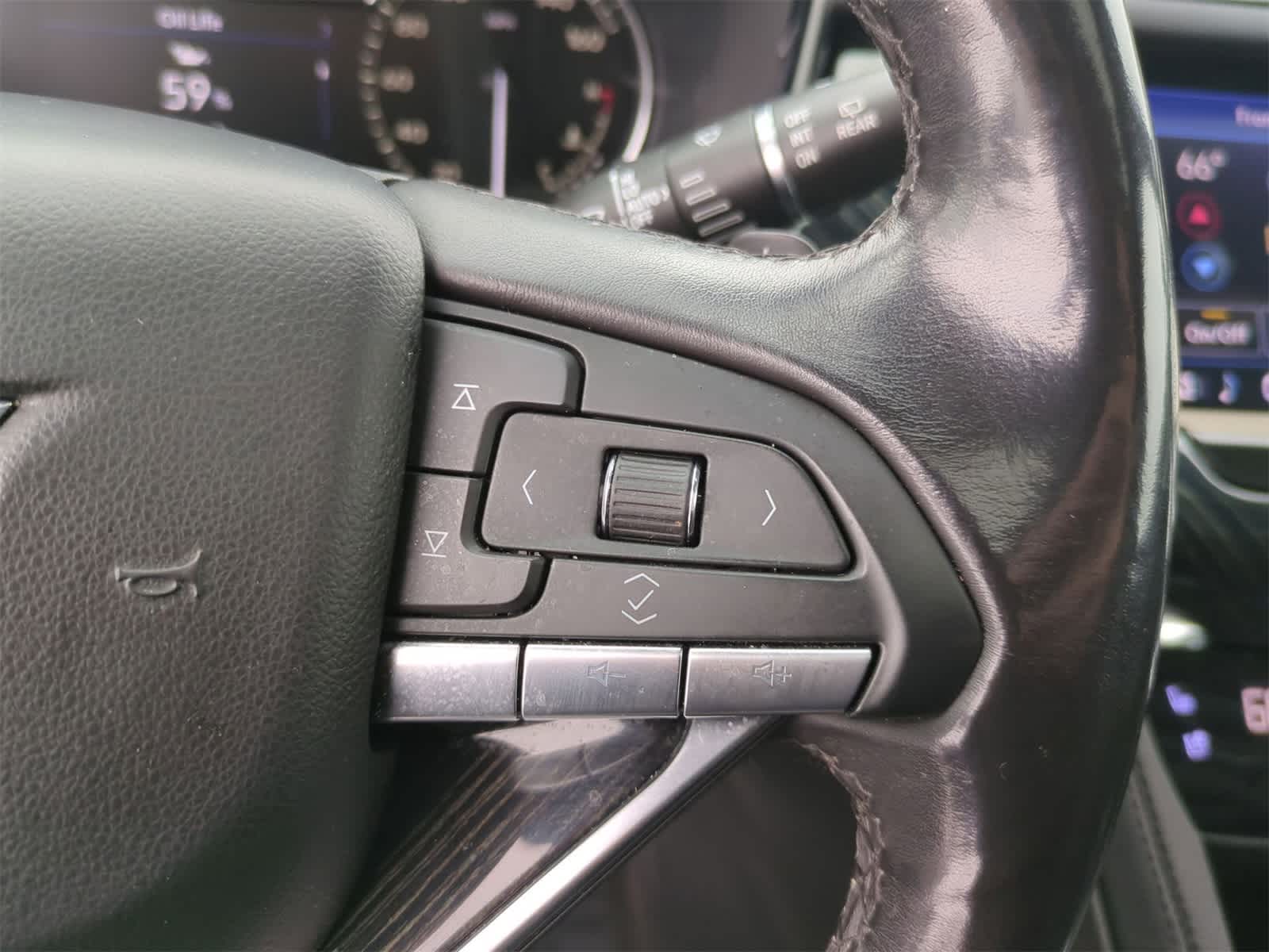 Thumbnail: 2023 Cadillac XT6 - 25