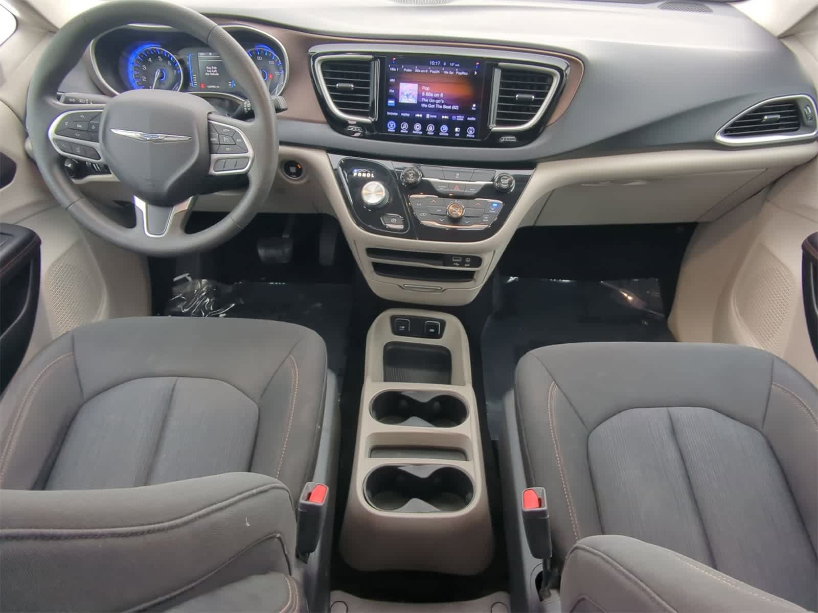 Thumbnail: 2017 Chrysler Pacifica - 22